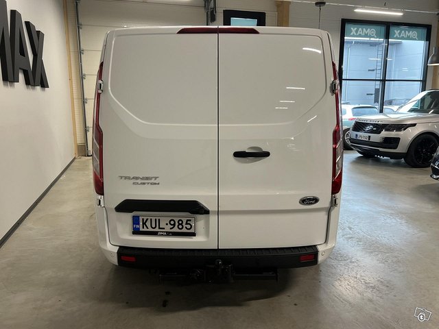 Ford Transit Custom 4