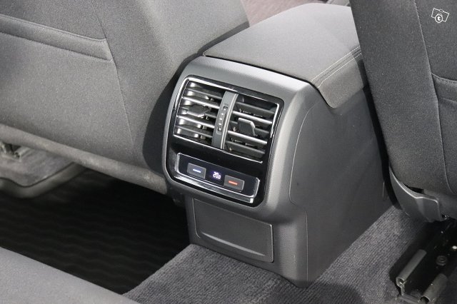 Volkswagen Passat 19