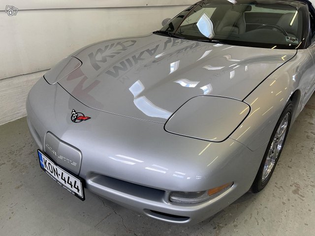 Chevrolet Corvette 22