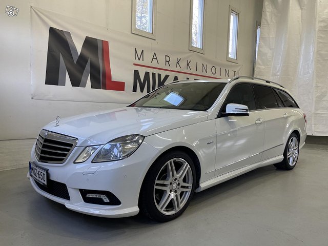 Mercedes-Benz E