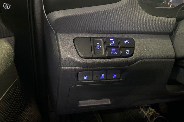 HYUNDAI IONIQ Electric 19
