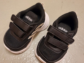 Käyttämättömät vauvan Adidas-lenkkarit, väri musta, Lastenvaatteet ja kengät, Seinäjoki, Tori.fi Käyttämättömät vauvan Adidas-lenkkarit, väri musta, Lastenvaatteet ja kengät, Seinäjoki, Tori.fi