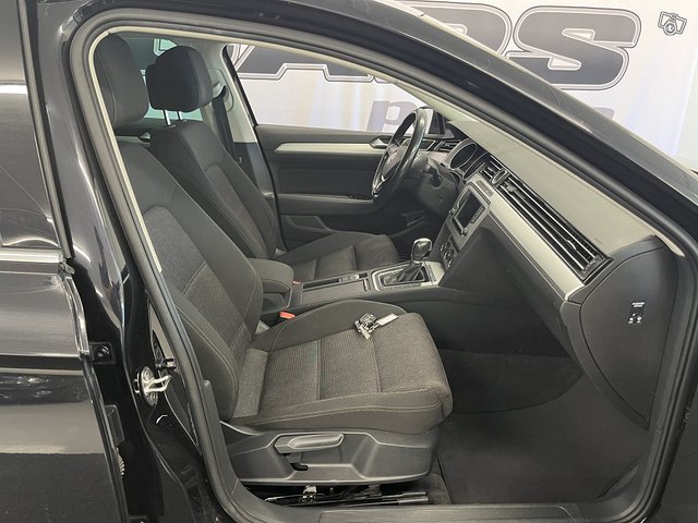 Volkswagen, VW Passat 7