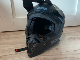 Yoko Tre crossikypärä XS 53-54 cm, Ajoasut, kengät ja kypärät, Mototarvikkeet ja varaosat, Lappeenranta, Tori.fi Yoko Tre crossikypärä XS 53-54 cm, Ajoasut, kengät ja kypärät, Mototarvikkeet ja varaosat, Lappeenranta, Tori.fi