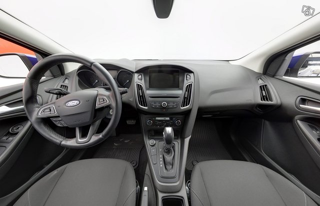 Ford Focus 7