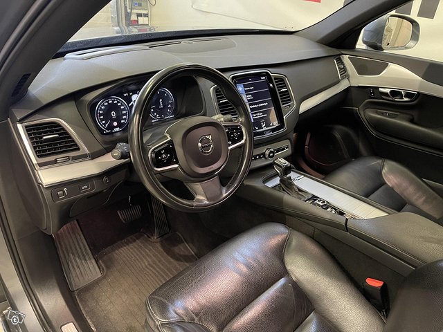 Volvo XC90 7