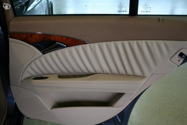 Mercedes-Benz E 19