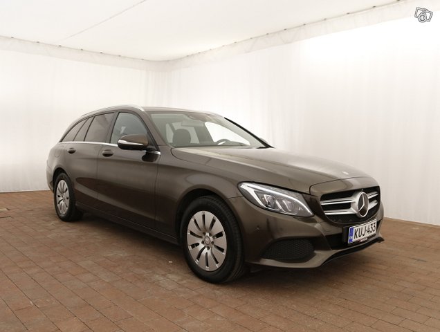 Mercedes-Benz C, kuva 1