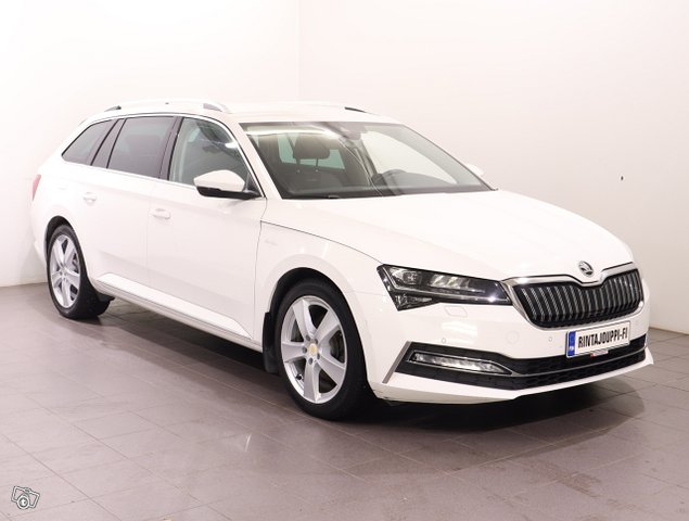 Skoda Superb, kuva 1