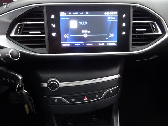 Peugeot 308 17