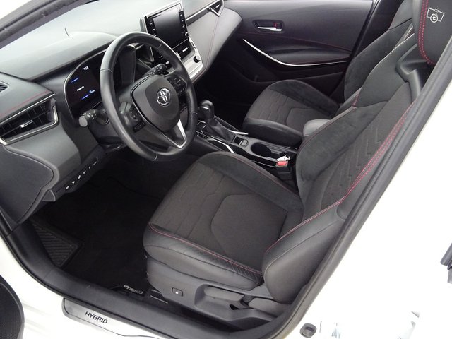 Toyota Corolla 12