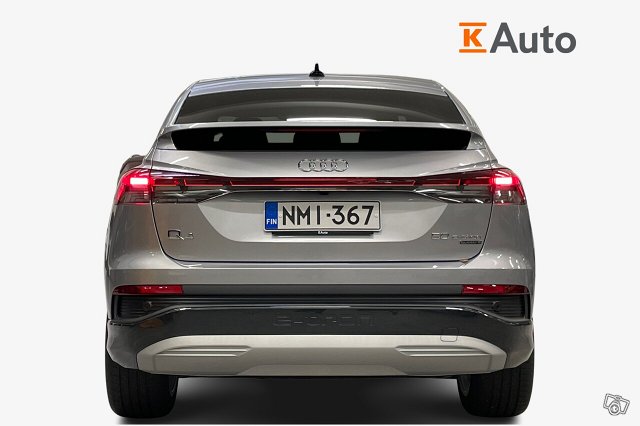 Audi Q4 E-tron 3