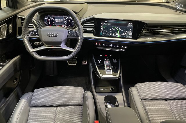 Audi Q4 E-tron 7