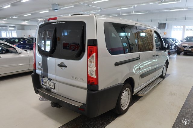 TOYOTA Proace 4