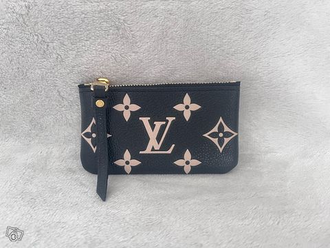 Louis Vuitton key pouch, Laukut