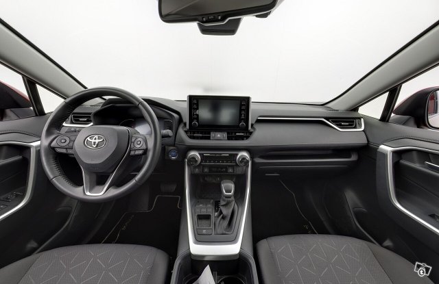 Toyota RAV4 10
