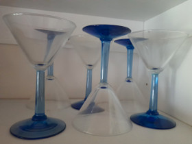 Sinijalkaiset coctail lasit, Kahvikupit, mukit ja lasit, Keittiötarvikkeet ja astiat, Ruokolahti, Tori.fi Sinijalkaiset coctail lasit, Kahvikupit, mukit ja lasit, Keittiötarvikkeet ja astiat, Ruokolahti, Tori.fi