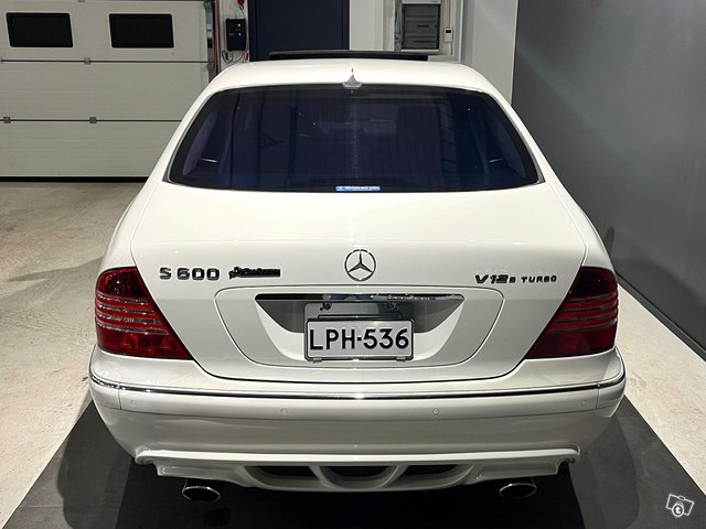 Mercedes-Benz S 6