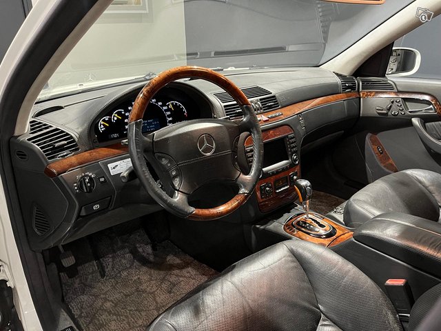 Mercedes-Benz S 7