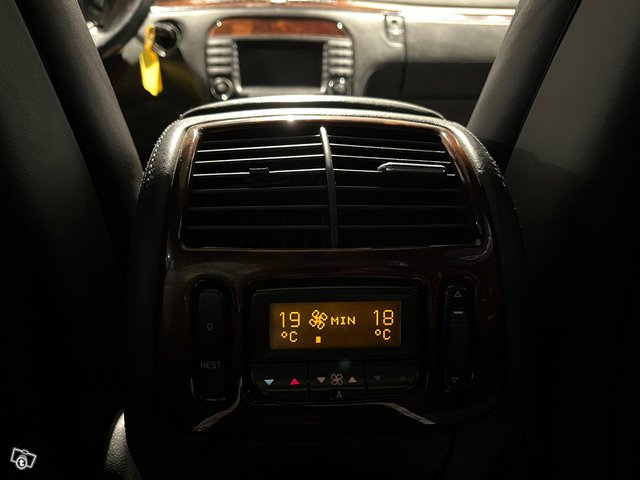 Mercedes-Benz S 15