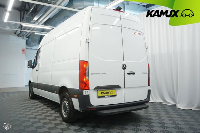 Mercedes-Benz Sprinter 6