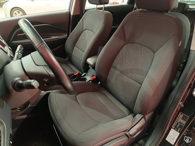 Kia Rio 13