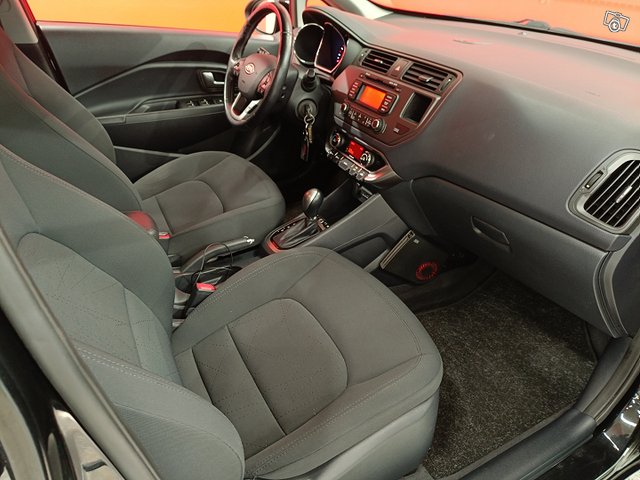 Kia Rio 17