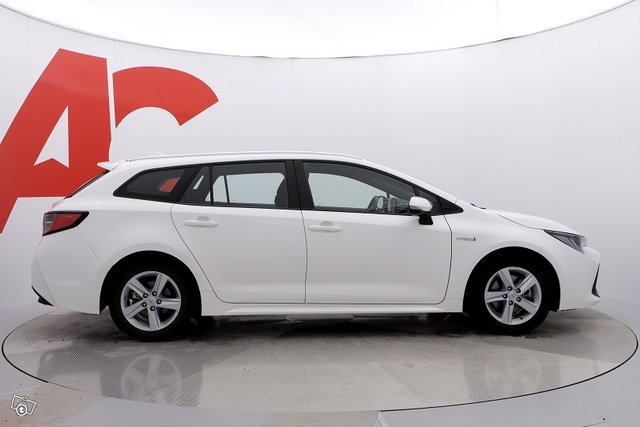 Toyota Corolla 5