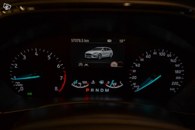 FORD FOCUS 16