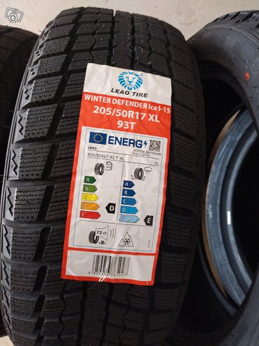 Sarja uusia 205/50R17" Leao kitkarenkaita