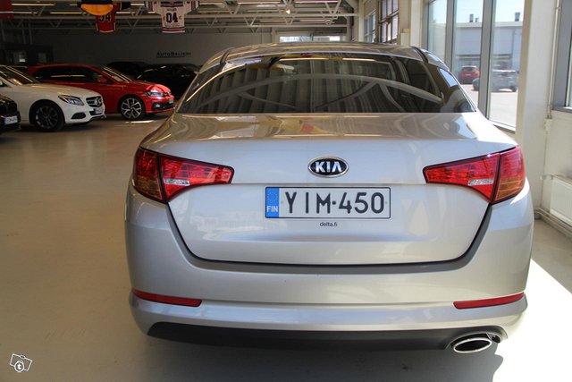 Kia Optima 7