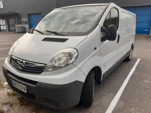 Opel Vivaro 1