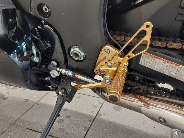 Suzuki GSX 12