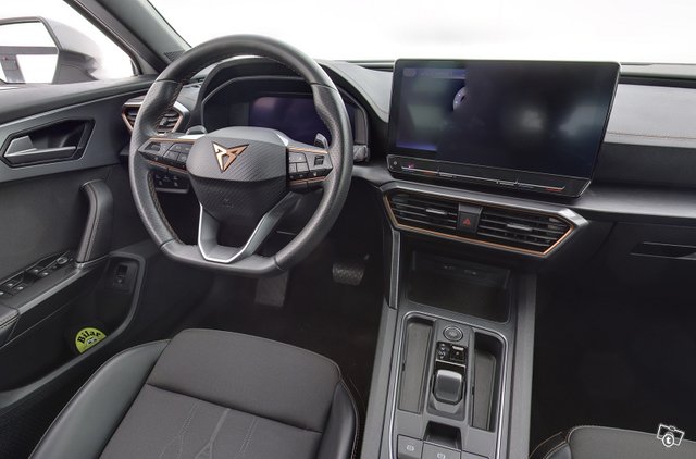 CUPRA FORMENTOR 16