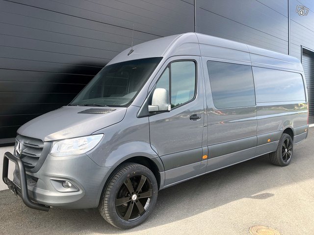 Mercedes-Benz Sprinter 8
