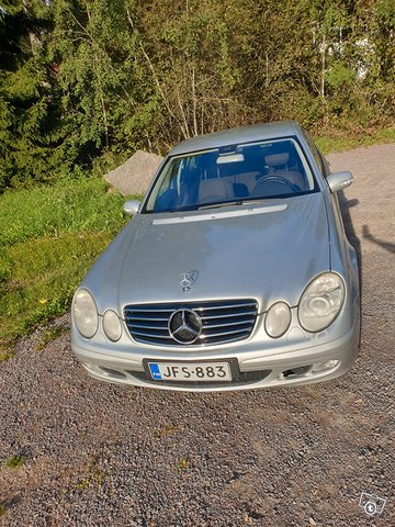 Mercedes-Benz E 200, kuva 1