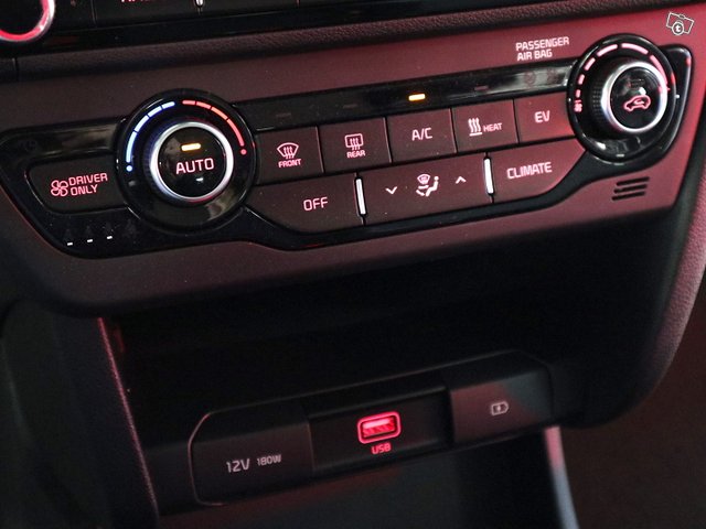 KIA NIRO ELECTRIC 15