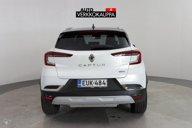 Renault Captur 5