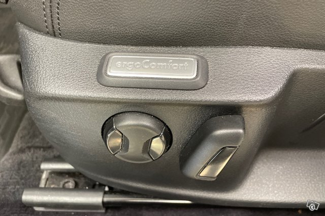 Volkswagen Passat 23