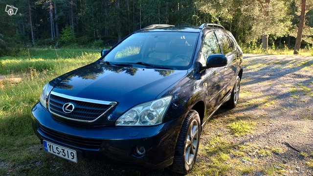 Lexus RX 10