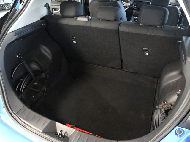 NISSAN Leaf 19