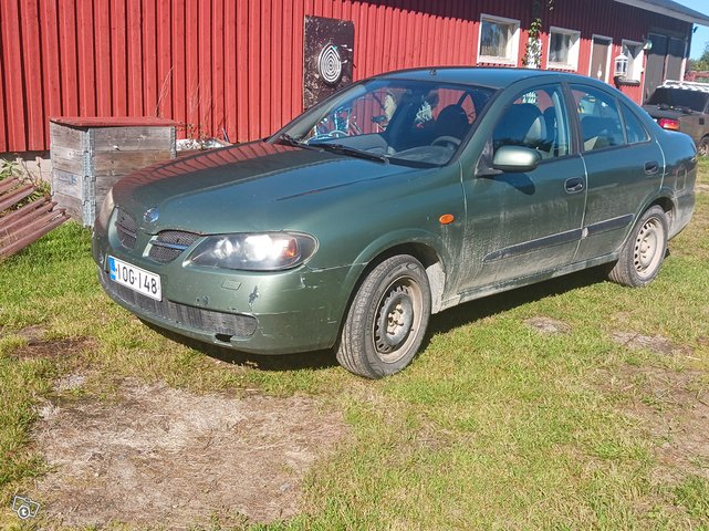 Nissan Almera 3