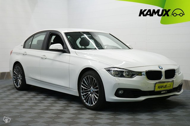BMW 330, kuva 1