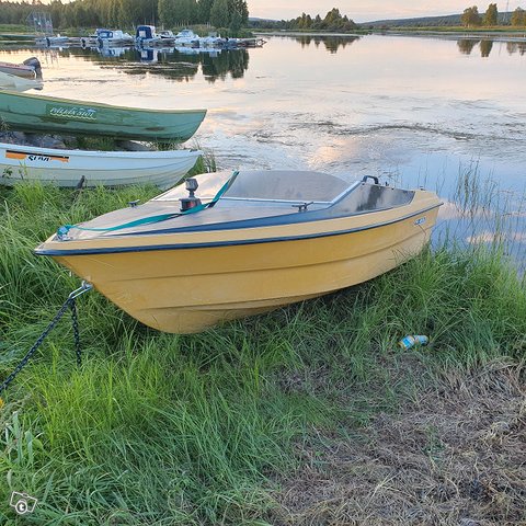 Hyvä Terhi BS ja 20hp Evinrude, kuva 1