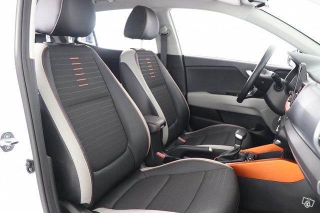 KIA Stonic 13