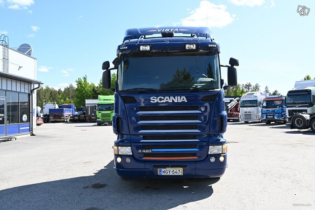Scania R420 6x2 Tasonostolaite 11