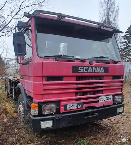Scania 82 M Henkilönostin 5
