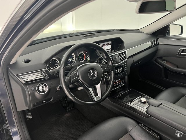 Mercedes-Benz E 11
