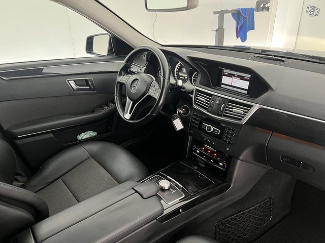 Mercedes-Benz E 14