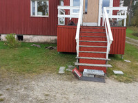 Talo puhdasvetisen jrvenrannalla